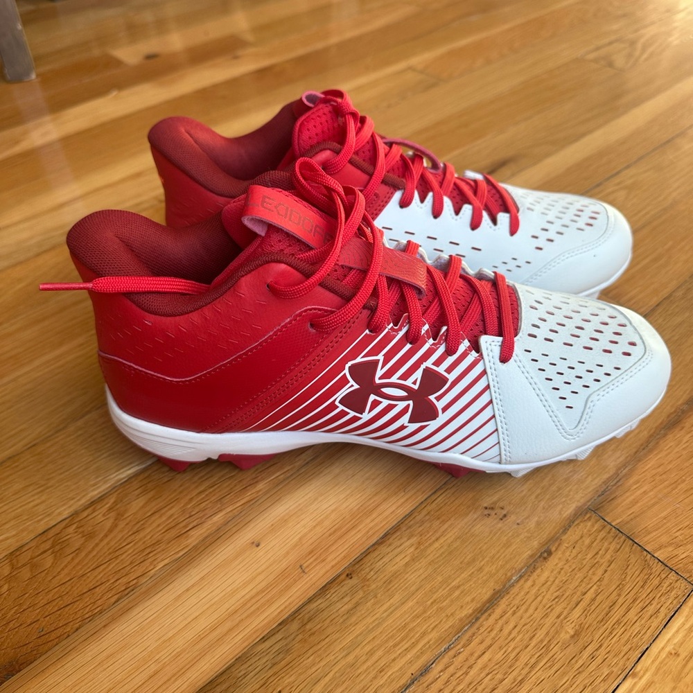Under Armour Men’s Red and White Shoes